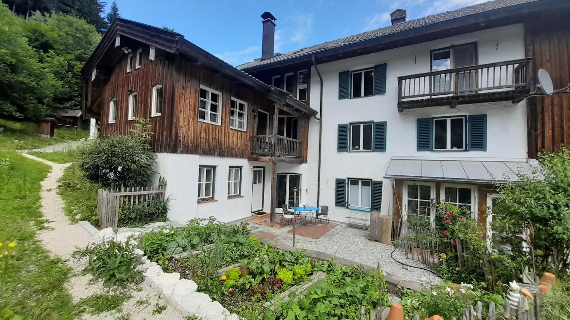 Im Naturgarten Teisendorf 0*,